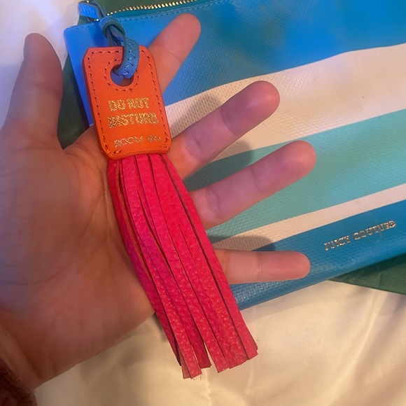 Vintage juicy contour Y2K wristlet/handbag with pink/orange tassel zipper pouch - Picture 10 of 17